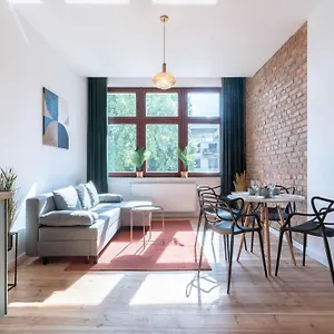 apt-retro-point-jezyce.poznan-hotels.com/